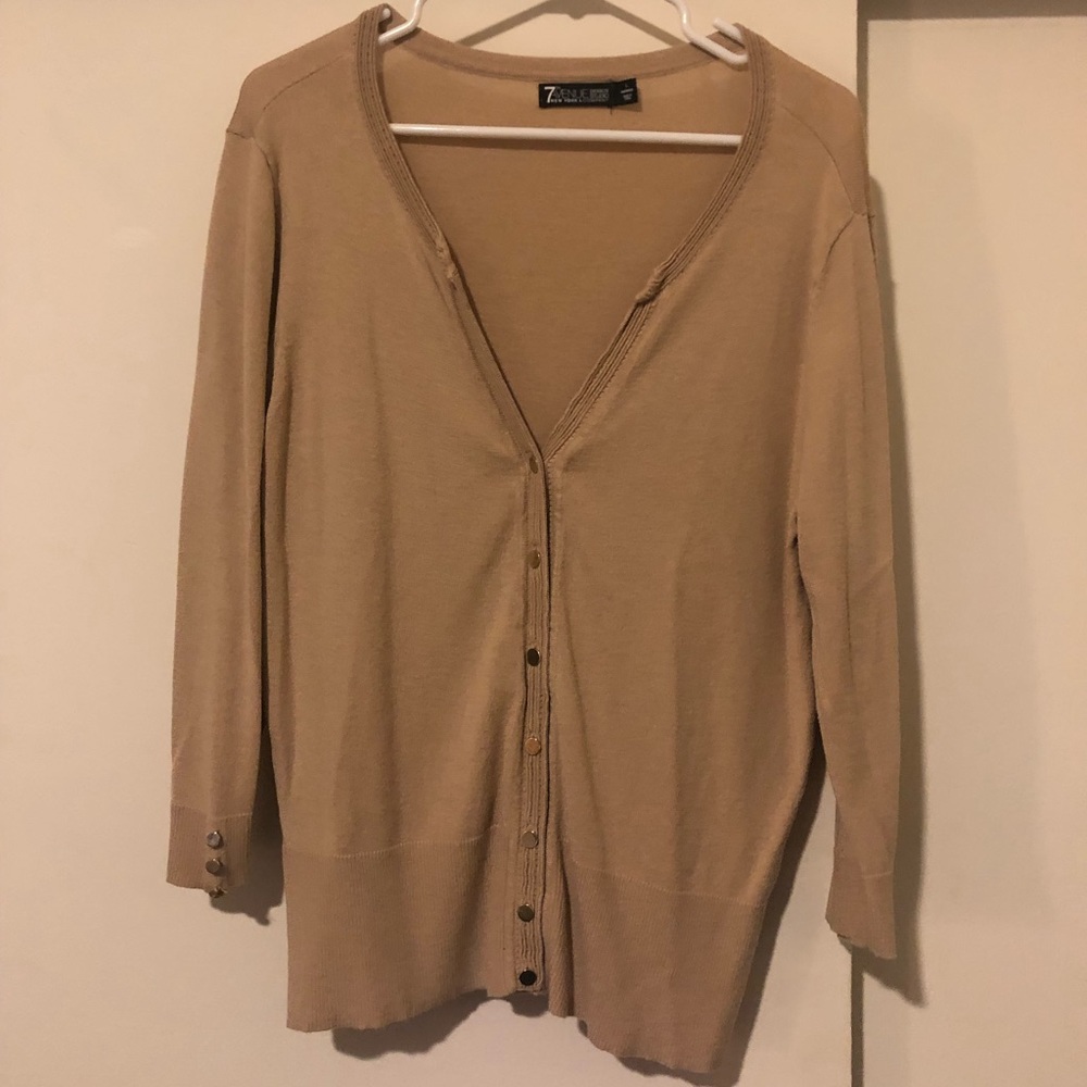 NY&CO Tan Sweater Size Large